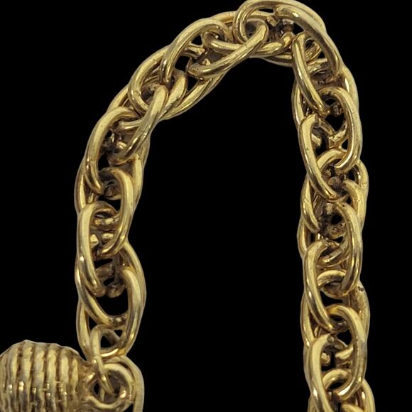 Vintage Double Lion Door Knocker Necklace Costume Jewelry Gold Pendant Statement - Picture 15 of 16